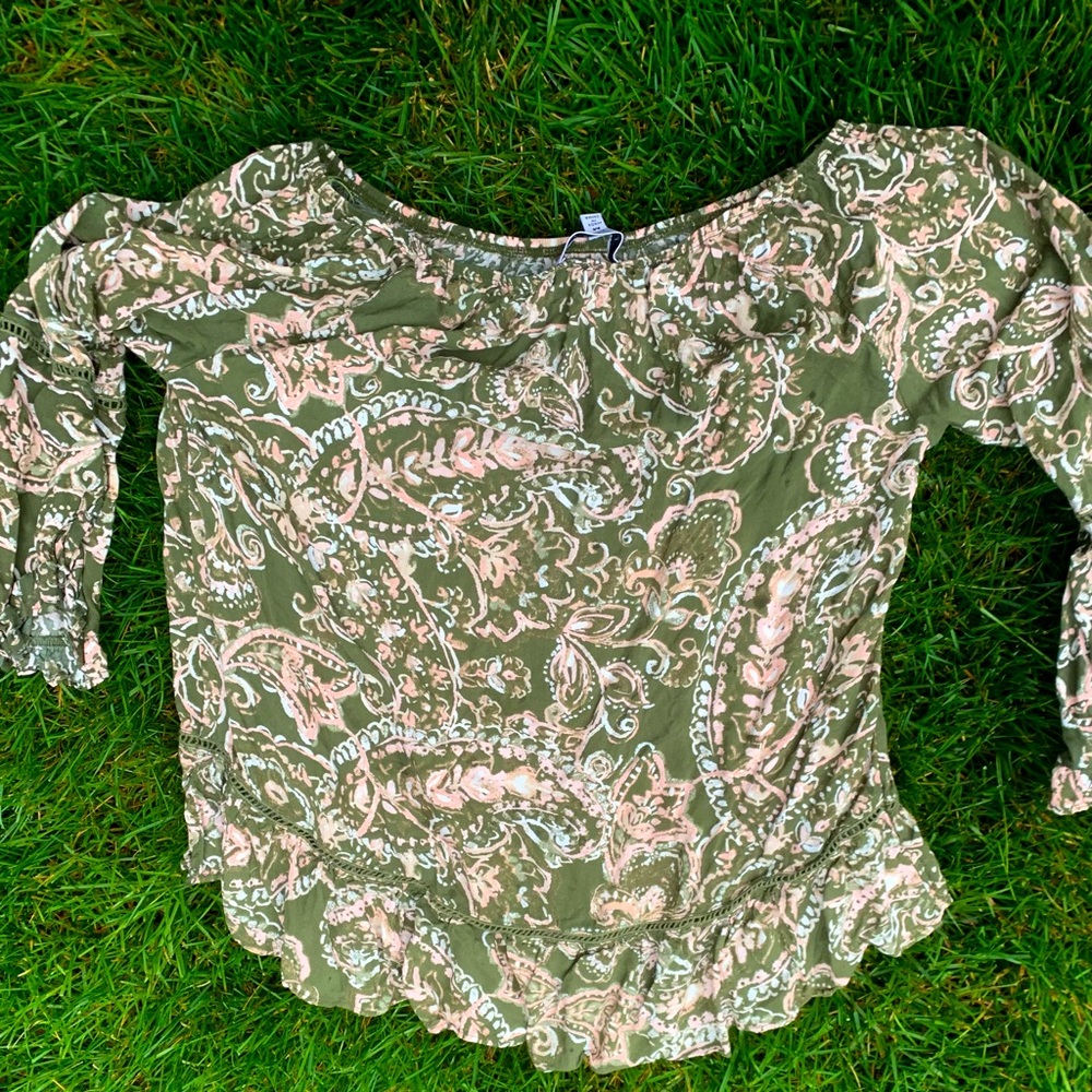 Fever green paisley flowy top